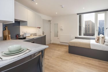 1 bed studio, St James Boulevard, Newcastle Upon Tyne, Newcastle, NE45SS - Image 2